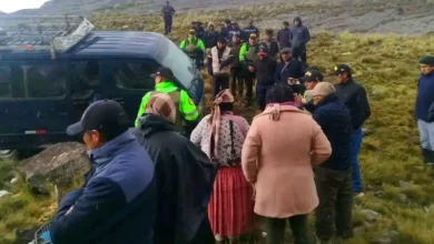 Siete delincuentes encapuchados asaltan una combi y dejan un herido grave 28 7 delincuentes encapuchados asaltan una combi y dejan un herido grave